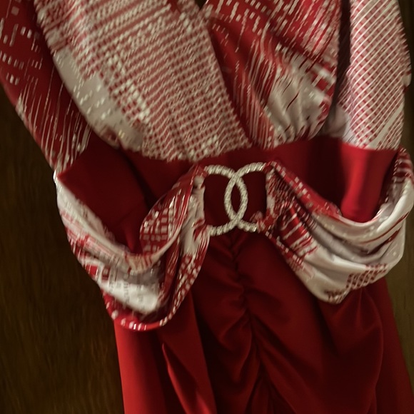 Barely worn new - Picture 3 of 3